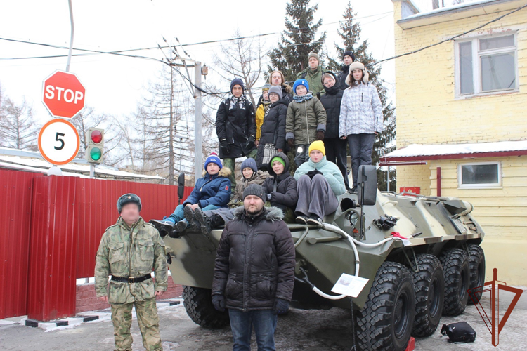 Росгвардейцы провели военно-спортивные и патриотические мероприятия на Урале