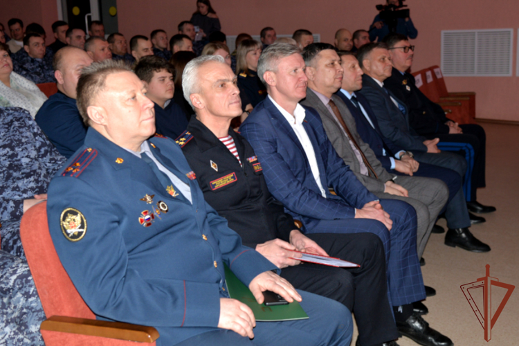 Торжественные мероприятия в честь Дня войск национальной гвардии РФ завершились на Урале