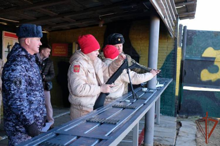 В Подмосквье при участии росгвардейцев состоялась военно-патриотическая игра «Зарница» 