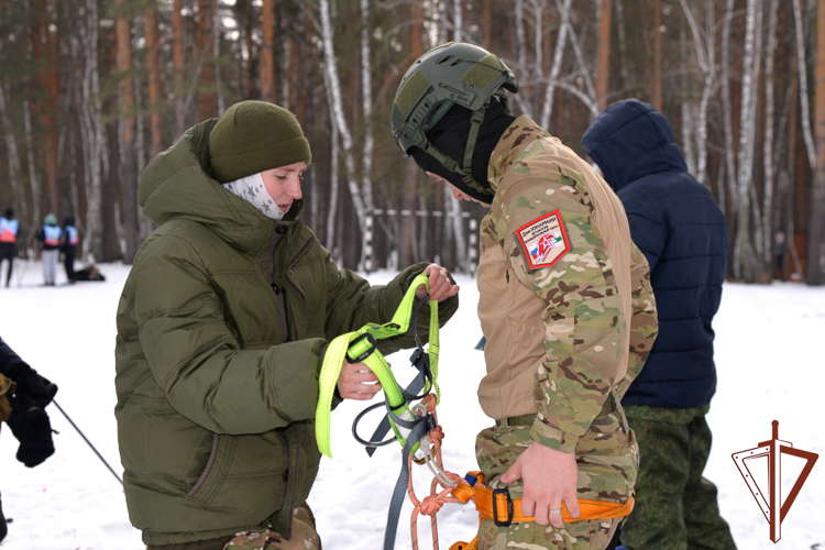 Росгвардейцы провели военно-спортивные и патриотические мероприятия на Урале
