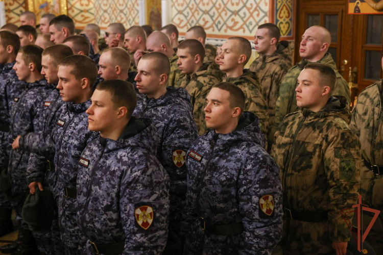 В главном храме Росгвардии состоялось богослужение, посвящённое Дню войск национальной гвардии (видео)
