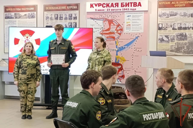 В Центральном округе прошел комплекс мероприятий в честь Дня войск национальной гвардии Российской Федерации
