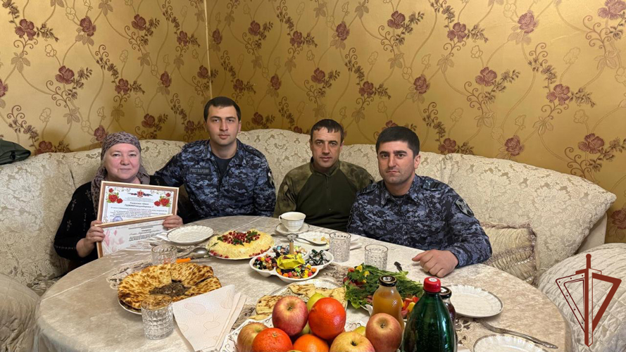 В Северо-Кавказском округе Росгвардии поздравили женщин с наступающим праздником
