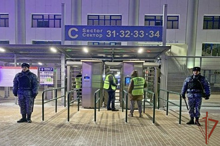В Дагестане росгвардейцы обеспечили безопасность футбольного матча Российской премьер-лиги