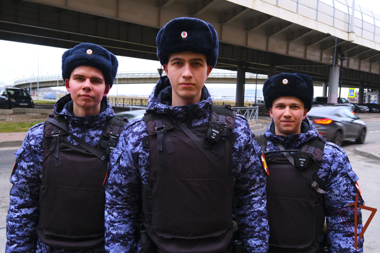 В Калининграде росгвардейцы обеспечили безопасность футбольного матча 22-го тура первой лиги