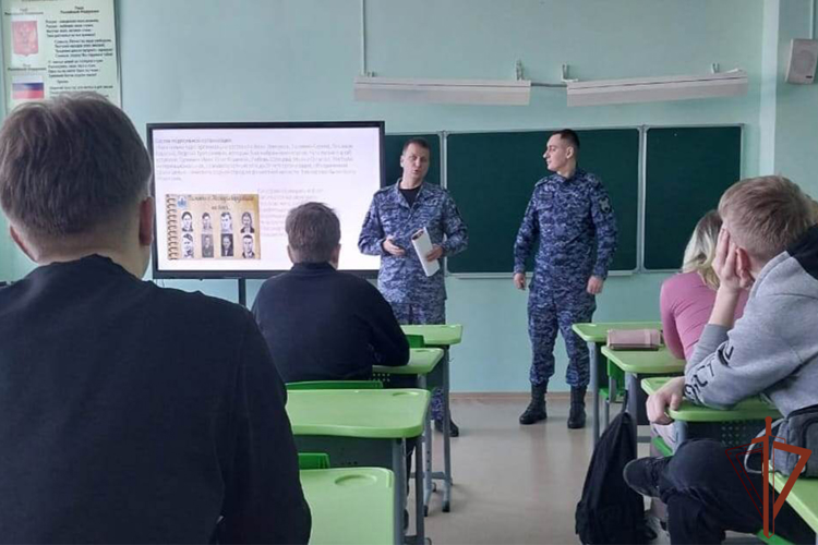 Росгвардия на Урале провела цикл патриотических мероприятий, посвященных Году защитника Отечества