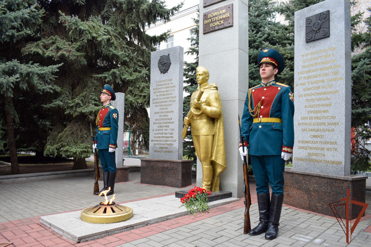Представители командования Южного округа встретились с родственниками погибших росгвардейцев 