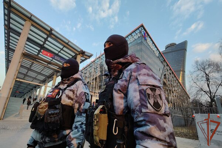 Росгвардейцы приняли участие в обеспечении безопасности во время проведения спортивных мероприятий в Москве