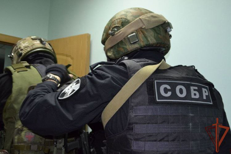 При содействии СОБР Росгвардии в Саратове ликвидирован наркопритон 
