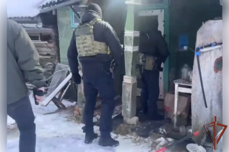 В Тверской области при участии Росгвардии ликвидирована подпольная нарколаборатория (видео)