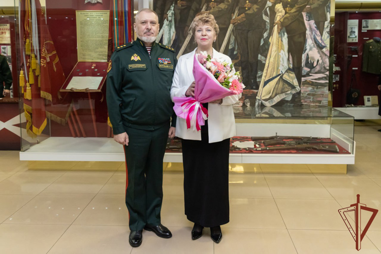 Генерал-полковник Алексей Воробьев поздравил работников культуры и искусства Росгвардии