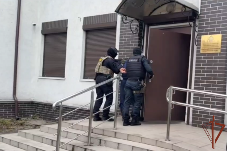 Подозреваемый в совершении тяжкого преступления 11-летней давности задержан в Калининграде при содействии ОМОН Росгвардии (видео)