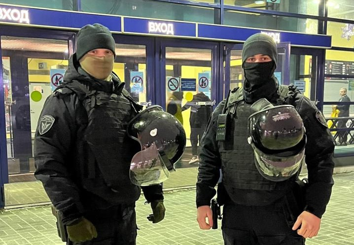 Безопасность матча КХЛ обеспечили в Череповце сотрудники Росгвардии 