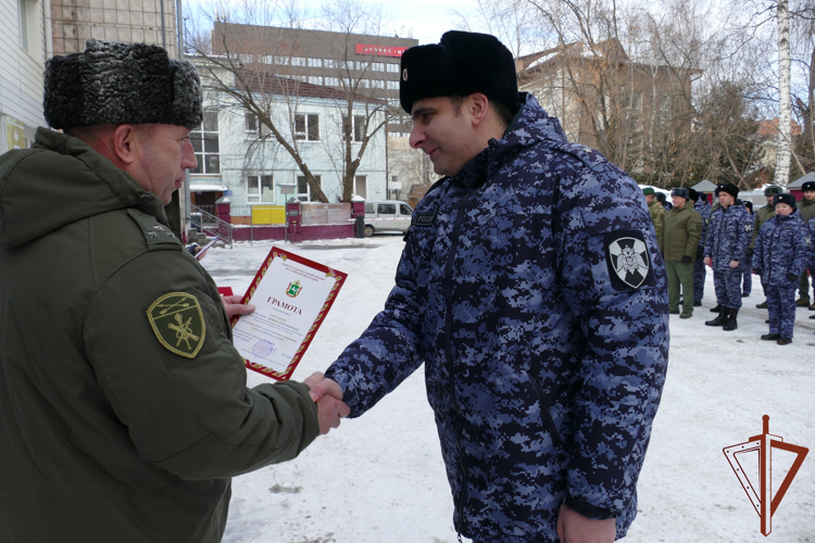 В Сибирском округе Росгвардии прошли праздничные мероприятия по случаю празднования Дня войск национальной гвардии Российской Федерации