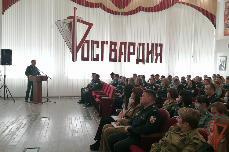 Коллектив военного клинического госпиталя поздравили с годовщиной образования лечебного учреждения
