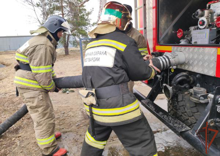 Совместное пожарно-тактическое учение Росгвардии и МЧС прошло в Центральном округе Росгвардии
