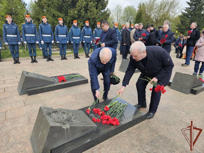 В Центральном округе Росгвардии прошли мероприятия, посвященные 39-й годовщине Чернобыльской катастрофы