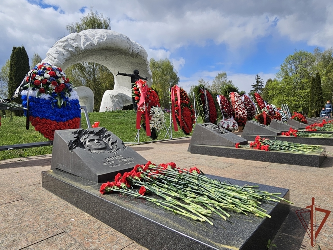 В Центральном округе Росгвардии прошли мероприятия, посвященные 39-й годовщине Чернобыльской катастрофы
