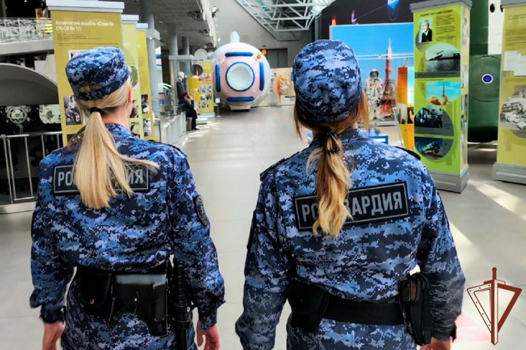 Росгвардейцы обеспечивают безопасность крупнейшего музея космонавтики в России (видео)