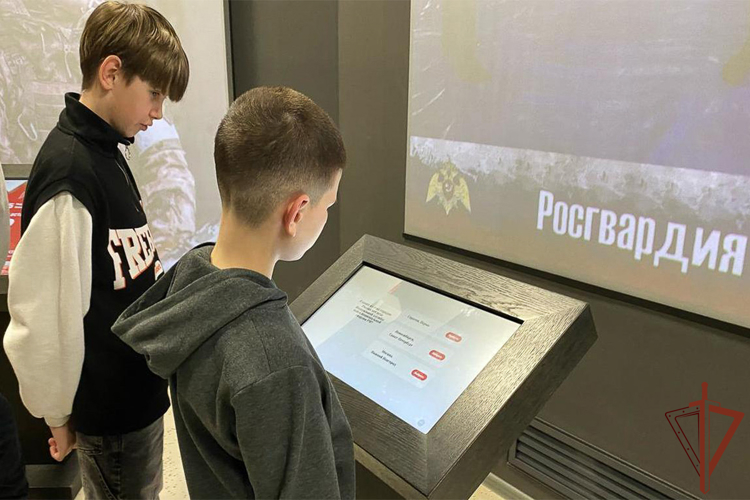 Представители Росгвардии провели патриотические мероприятия на Урале (видео)