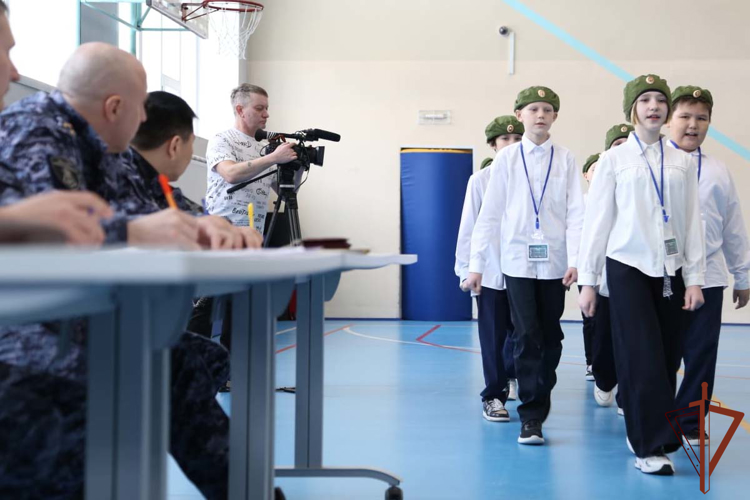 Мероприятия Года защитника Отечества провели росгвардейцы на Урале