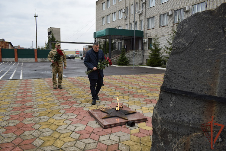 В Курске, Ярославле и Смоленске годовщину образования отметили спецподразделения Росгвардии