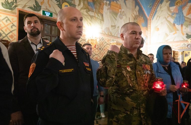 В Главном храме Росгвардии состоялось пасхальное богослужение