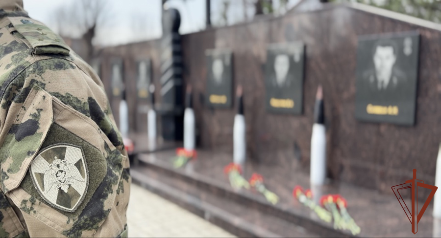 В Курске, Ярославле и Смоленске годовщину образования отметили спецподразделения Росгвардии