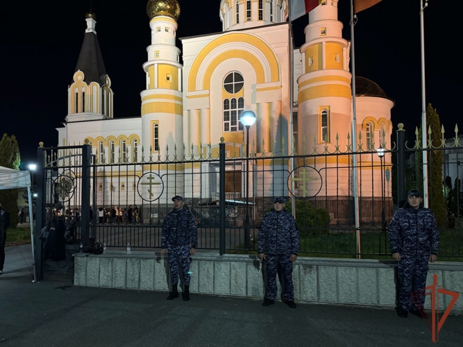 На Северном Кавказе при участии Росгвардии обеспечен правопорядок на праздновании Пасхи
