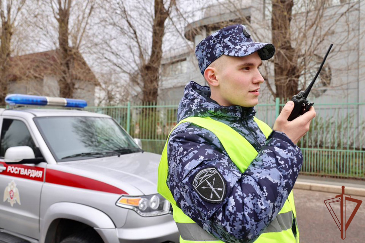 Безопасность матча РПЛ в Санкт-Петербурге обеспечили росгвардейцы