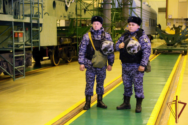 Росгвардия обеспечивает безопасность российских космодромов (видео)