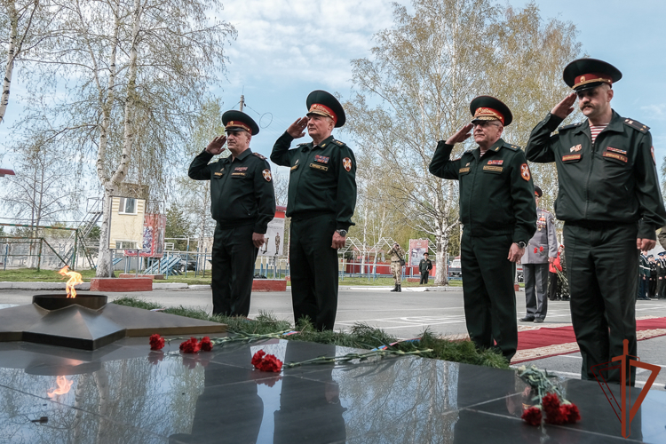 Ежегодный слет кадетов Уральского округа Росгвардии состоялся в Екатеринбурге (видео)