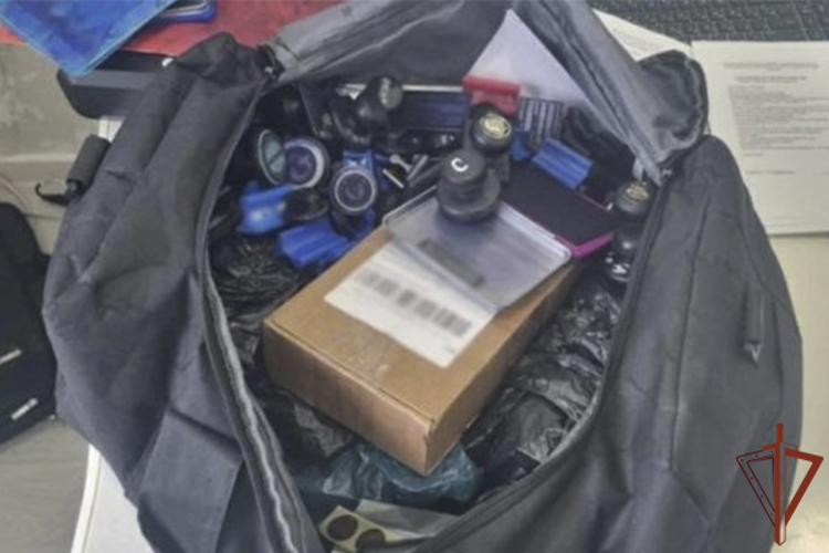 Подозреваемые в изготовлении поддельных документов задержаны на Камчатке при содействии спецназа Росгвардии 