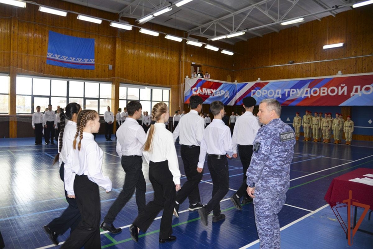 Представители Росгвардии на Урале продолжают принимать участие в патриотических мероприятиях, посвященных 80-летию Победы