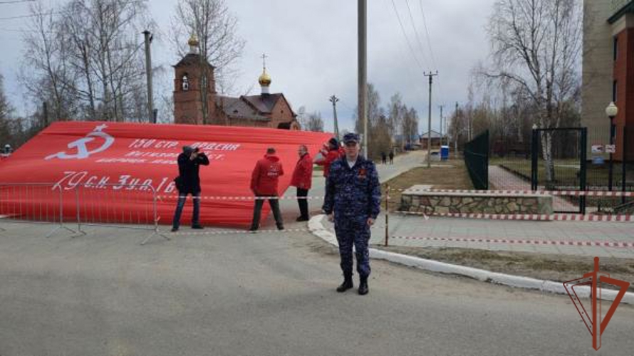 Росгвардия обеспечила безопасность празднования Дня Победы на Урале