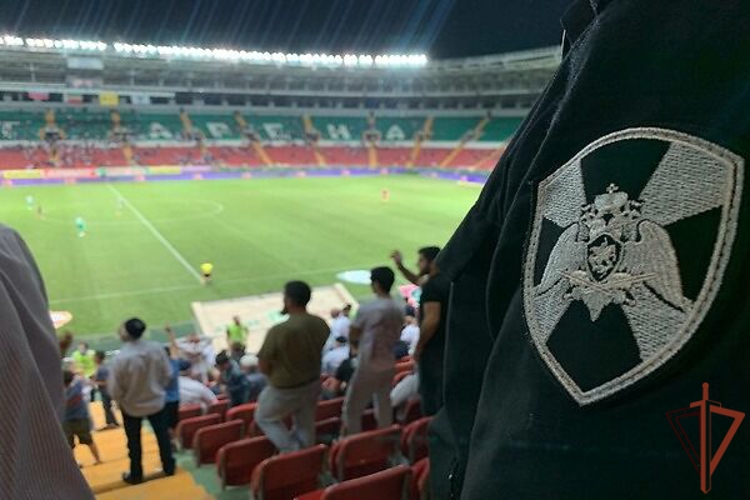 Росгвардия обеспечила правопорядок на футбольном матче «Ахмат»-«Динамо» в Грозном