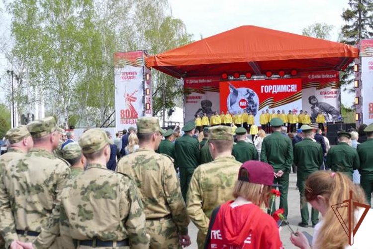 Росгвардейцы в Сибири активно участвуют в патриотических мероприятиях и акциях, посвященных юбилею Победы