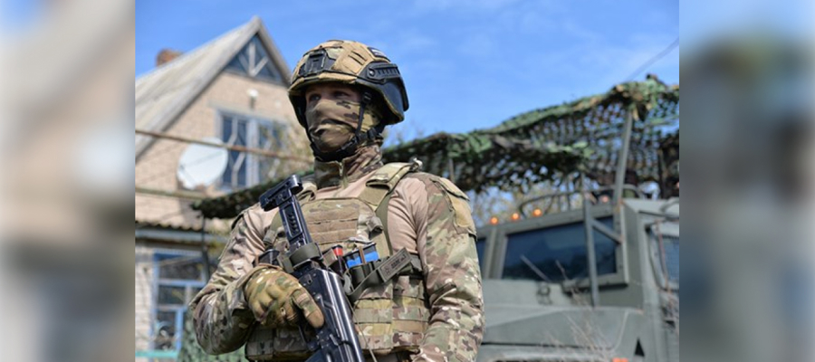 Тайник с оружием в доме боевика ВСУ в Запорожской области обнаружил спецназ Росгвардии (видео)
