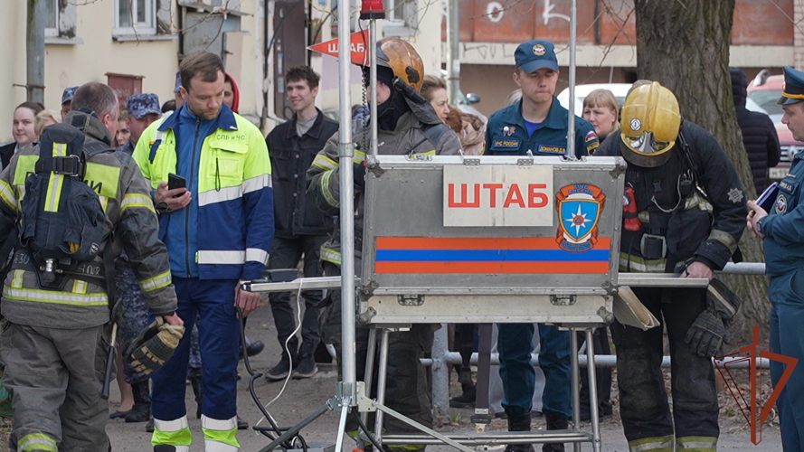 Совместное пожарно-тактическое учение Росгвардии и МЧС России  прошло в Архангельске 