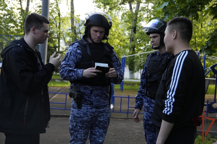 В Центральном округе Росгвардии определили лучшие экипажи вневедомственной охраны