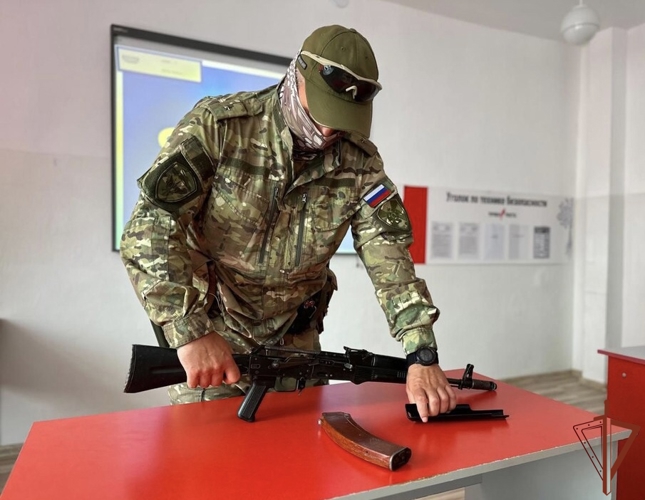 В Северо-Кавказском округе Росгвардии проходят патриотические мероприятия для молодёжи