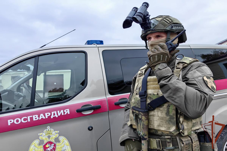При силовой поддержке спецназа Росгвардии в Тульской области задержаны подозреваемые в реализации контрафактной продукции