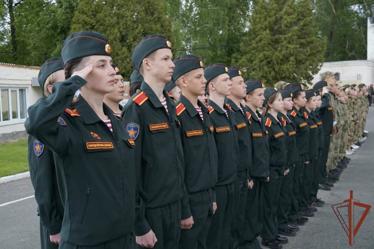 Церемония принятия присяги воспитанниками «Гвардейской смены» состоялась в Управлении Росгвардии по Ульяновской области  