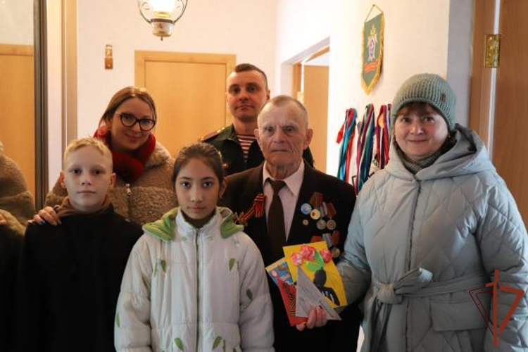 В Уральском округе Росгвардии чествовали ветеранов Великой Отечественной войны (видео)