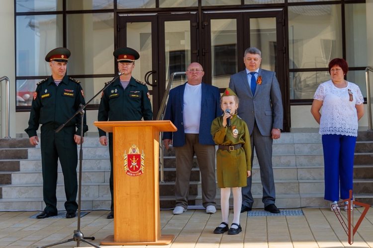 Памятную доску ветерану Великой Отечественной войны открыли в Калаче-на-Дону