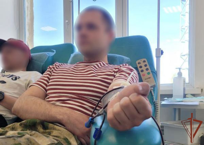 Росгвардейцы присоединились к акции «Доноры Победы. Танкоград»