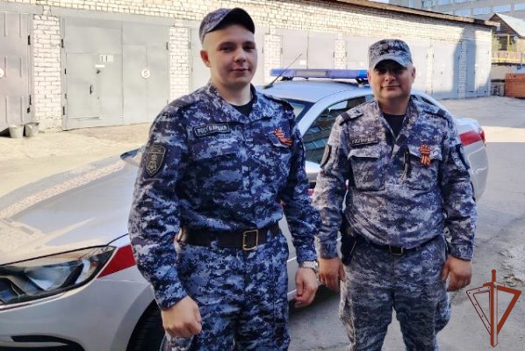 Росгвардейцы в Алтайском крае помогли вернуться домой потерявшемуся пенсионеру 