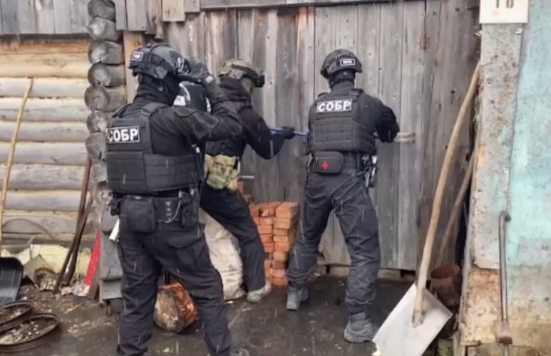 При силовой поддержке Росгвардии предотвращена серия насильственных акций в нескольких регионах России (видео)