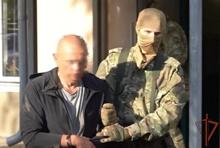 В  Липецке при силовой поддержке спецназа Росгвардии задержан подозреваемый в мошенничестве в особо крупном размере  