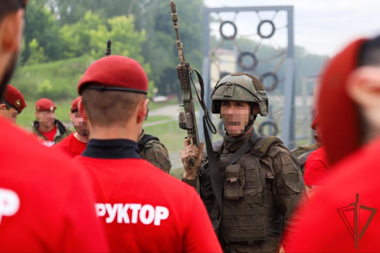 Испытания на право ношения крапового берета прошли в Рязанской области 